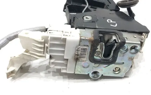 Mercedes-Benz A W169 Front door lock 1697202535