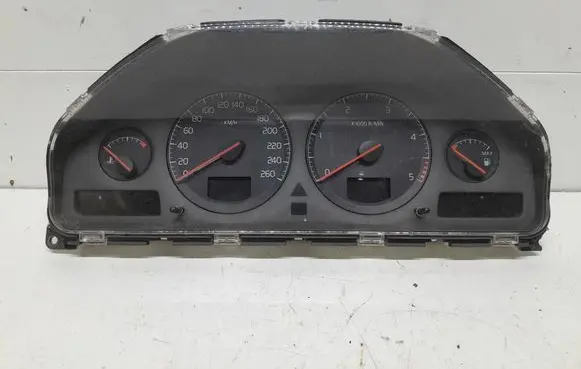 Speedometer (instrument cluster)