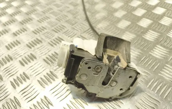 Fiat Doblo Sliding door lock 51842861