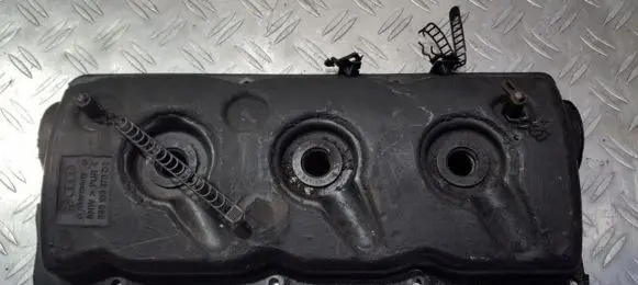 Audi A6 S6 C5 4B Rocker cam cover 059103470