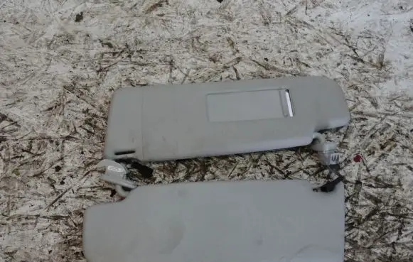 Seat Toledo III (5P) Sun visor