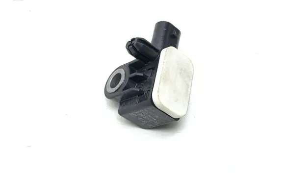 Mercedes-Benz GL X166 Airbag deployment crash/impact sensor A1668210151 56054085AA