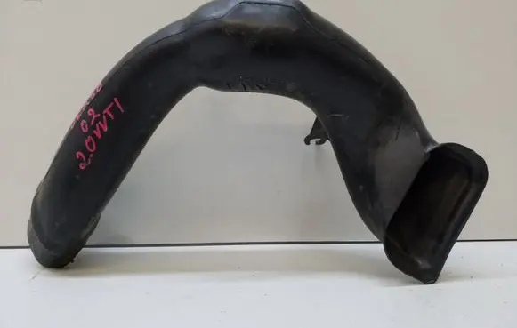 Toyota Avensis Verso Air intake hose/pipe 5281144090