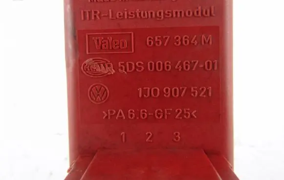Volkswagen Golf IV Heater blower fan relay 1J0907521