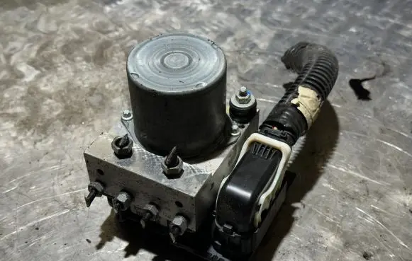 Citroen DS4 ABS Pump 0265951612 9800589380
