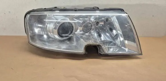 Skoda Superb B5 (3U) Headlight/headlamp 246750R