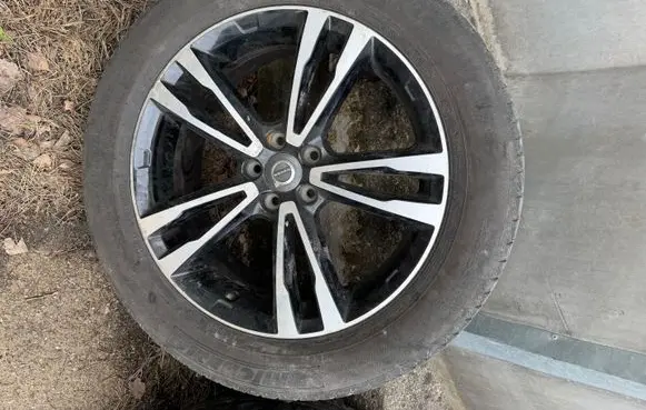 Volvo XC60 R19 alloy rim 31680355