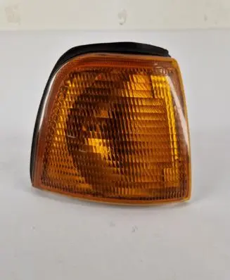 Audi 80 90 B3 Front indicator light 133226