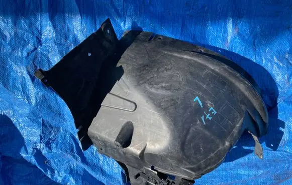 BMW X6 E71 Fender 7180621