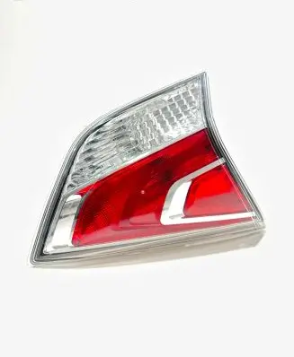 Nissan X-Trail T32 Rear/tail lights