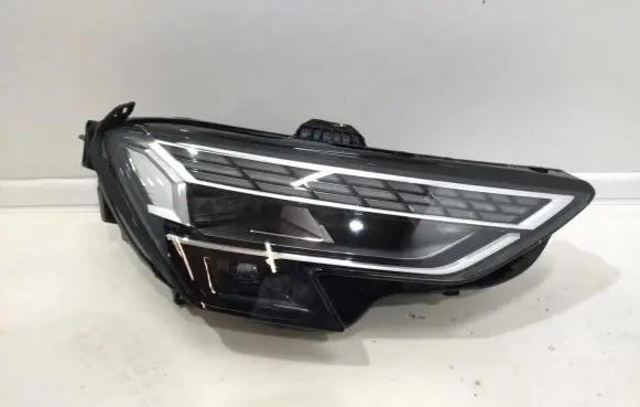 Audi A3 8Y Headlight/headlamp 8Y0941034D