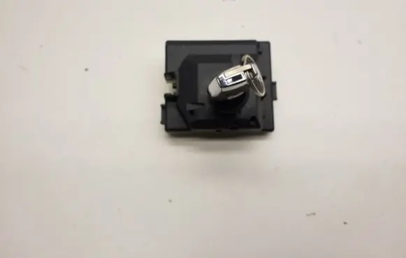 Mercedes-Benz C W205 Ignition lock A2229005513