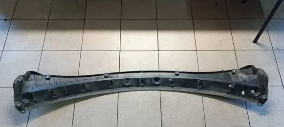 Nissan NV400 Wiper trim 668110010R 668110011R