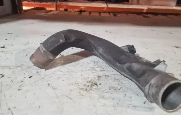 Mercedes-Benz ML W163 Intercooler hose/pipe A6280900529