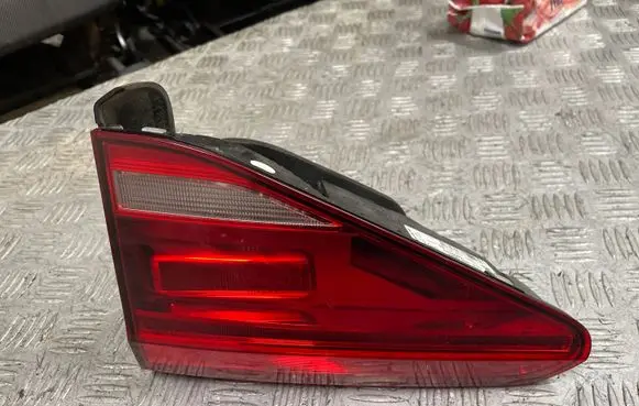 Volkswagen Touran III Tailgate rear/tail lights 5TA945094E