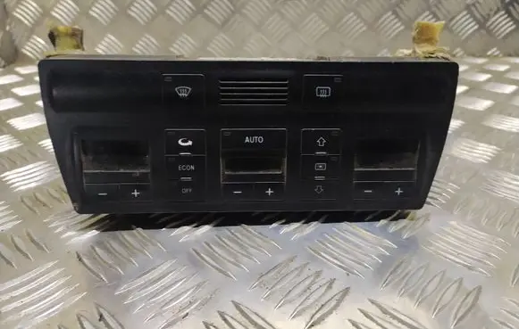 Audi A6 S6 C5 4B Climate control unit 4B0820043F 5HB00760404