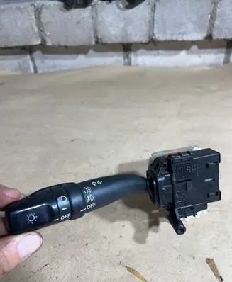 Toyota Corolla Verso AR10 Indicator stalk 84140 05110 173795