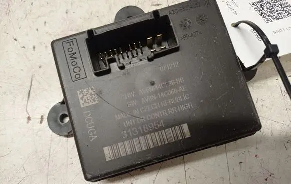 Volvo V40 Door control unit/module 31318954 AV6N14C236BB