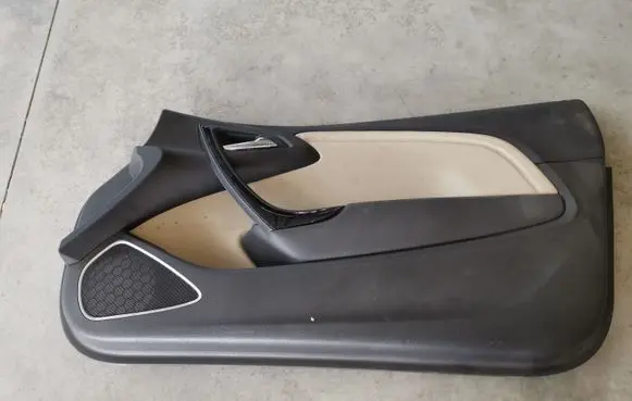 Opel Cascada Front door card panel trim
