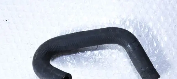 Audi A4 S4 B7 8E 8H Engine coolant pipe/hose 06D121082B