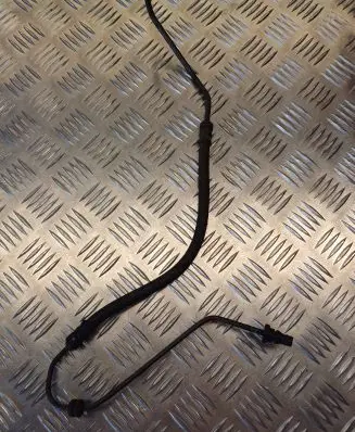 Volkswagen Golf Plus Clutch pipe/line 131T200