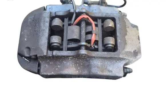 Rear brake caliper