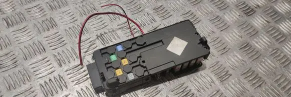 Mercedes-Benz ML W164 Fuse module 013948421