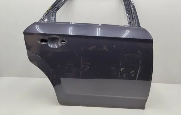 Ford Mondeo MK IV Front door 