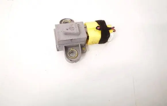 Volkswagen Golf VI Airbag deployment crash/impact sensor 1KM955557
