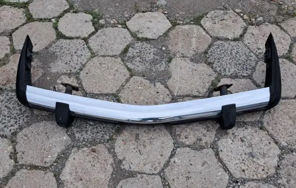 Mercedes-Benz SL R107 Front bumper 1078802470
