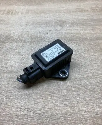 Audi A4 S4 B6 8E 8H ESP acceleration yaw rate sensor 8E0907637A 0265005245