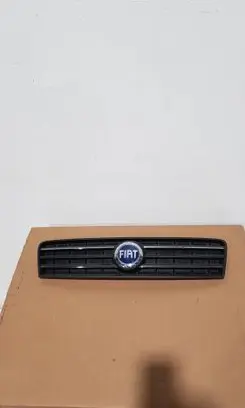Fiat Punto (188) Quarter panel pressure vent 46849441