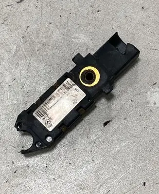Mercedes-Benz E W211 Airbag deployment crash/impact sensor 0028201326