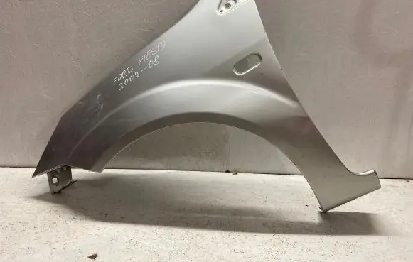 Ford Fiesta Fender