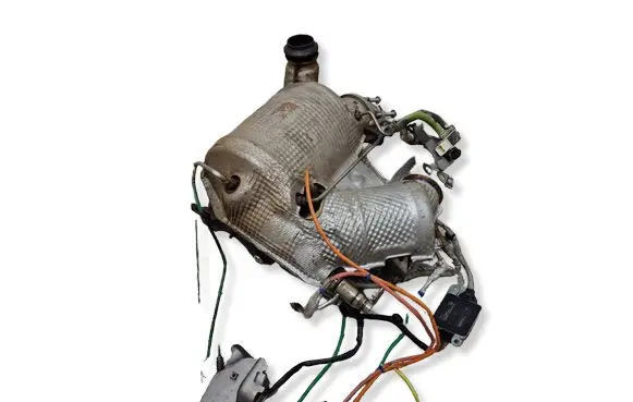 Renault Megane IV Catalyst/FAP/DPF particulate filter 208A02899R H8201685182 147359823R