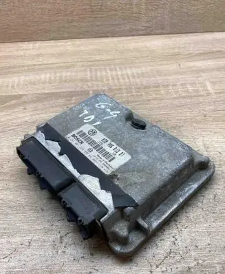 Volkswagen Golf IV Engine control unit/module ECU 038906018BT 0281001926