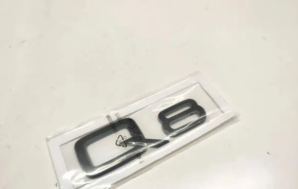 Audi Q8 Manufacturers badge/model letters 