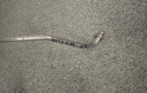 Nissan Note (E11) Air conditioning (A/C) pipe/hose