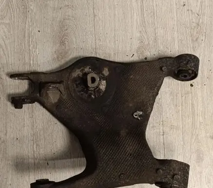 Jaguar XE Rear upper control arm/wishbone GG0BE1230