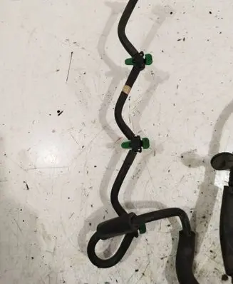 Peugeot 308 Fuel return line/hose 