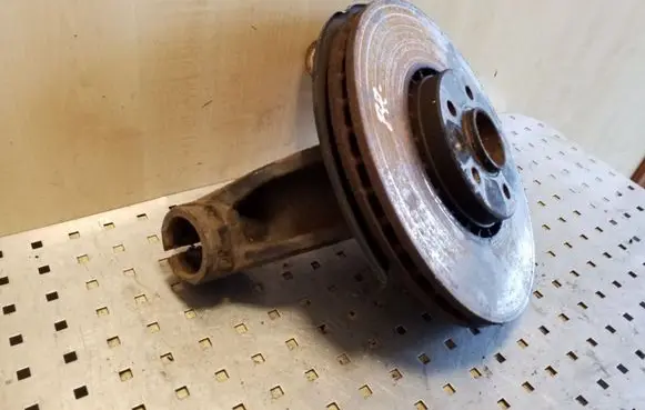 Volvo XC60 Front wheel hub