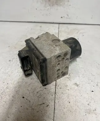 Volkswagen PASSAT B6 ABS Pump 3C0614109 1642050 16420501