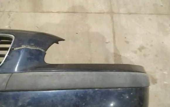 Volvo S60 Front bumper splitter molding 