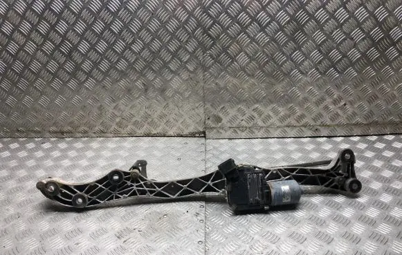 BMW 7 E65 E66 Front wiper linkage and motor 6976728 0390241868 61617174969