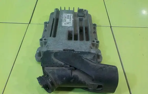 Hyundai Santa Fe Torque split ecu control unit/module 954403B732