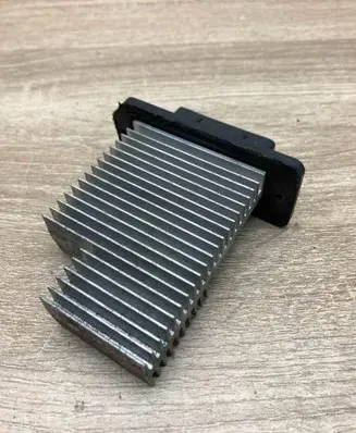 Volkswagen Phaeton Heater blower motor/fan resistor 4993002090