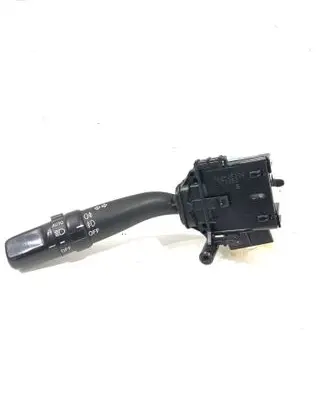 Toyota Avensis T250 Indicator stalk 173650