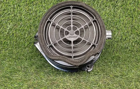 Audi Q7 4L Rear door speaker 4F0035415A