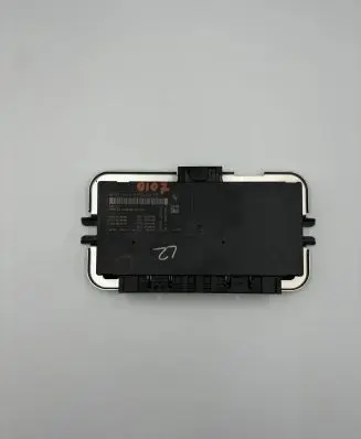BMW X3 F25 Light module LCM 9250458 0005014010 001000000