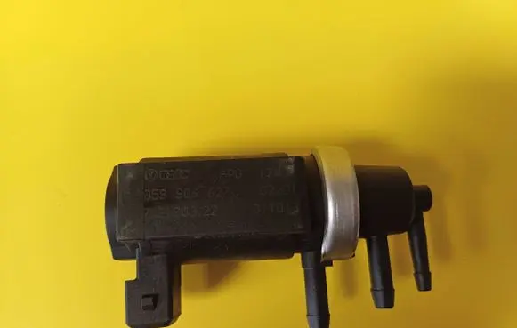 Audi A6 S6 C5 4B Turbo solenoid valve 059906627 72190322